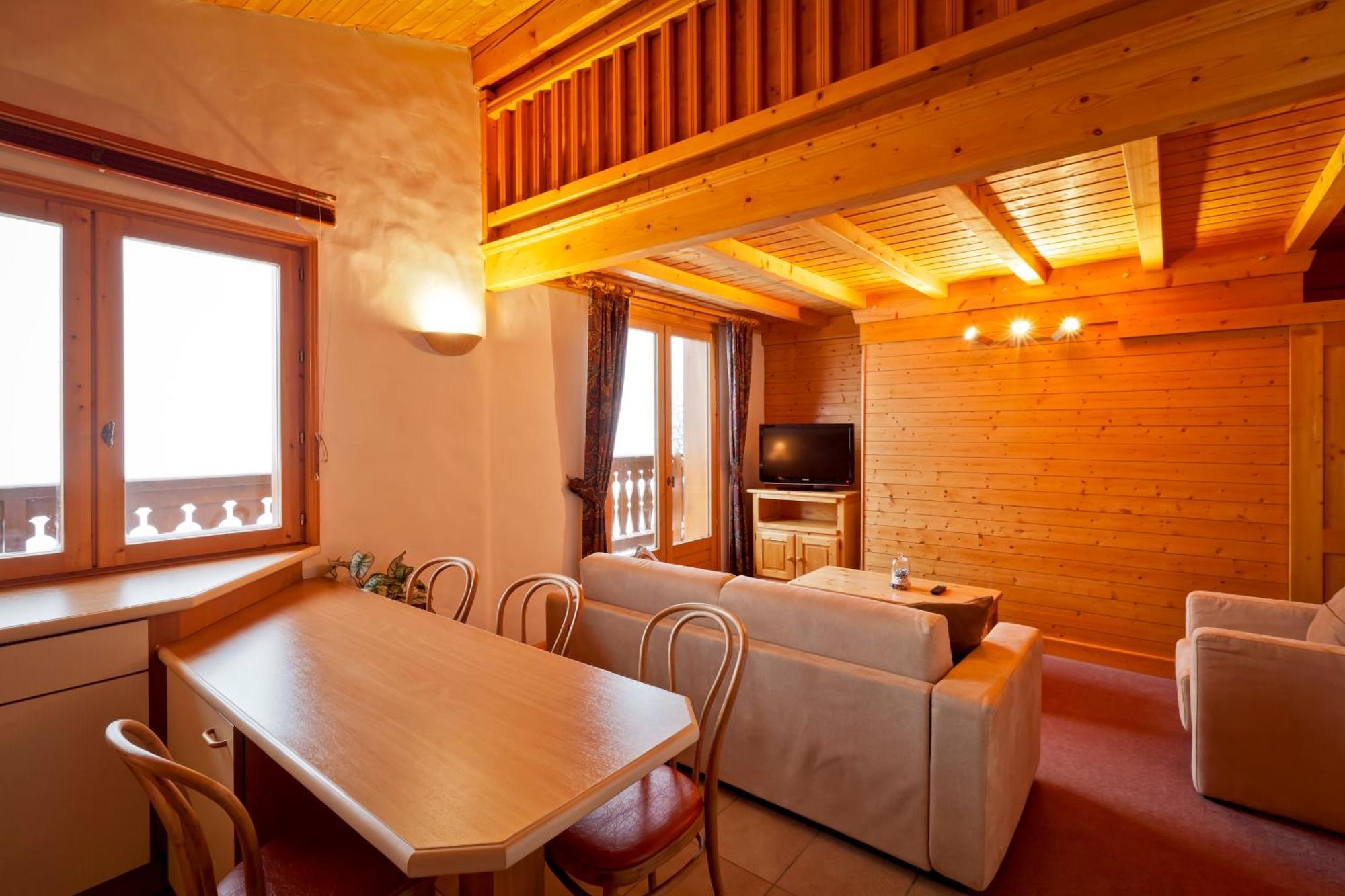 Hotel Les Flocons Courchevel Esterno foto